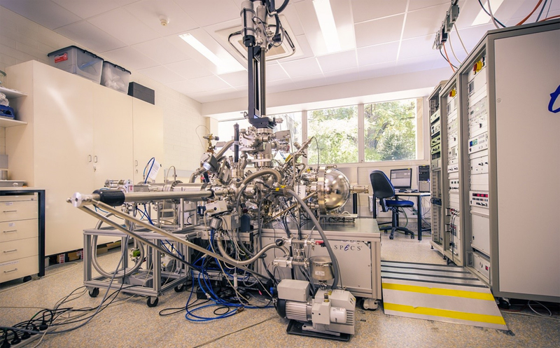 Illustration for article titled Inside the Most Futuristic Science Labs in the World